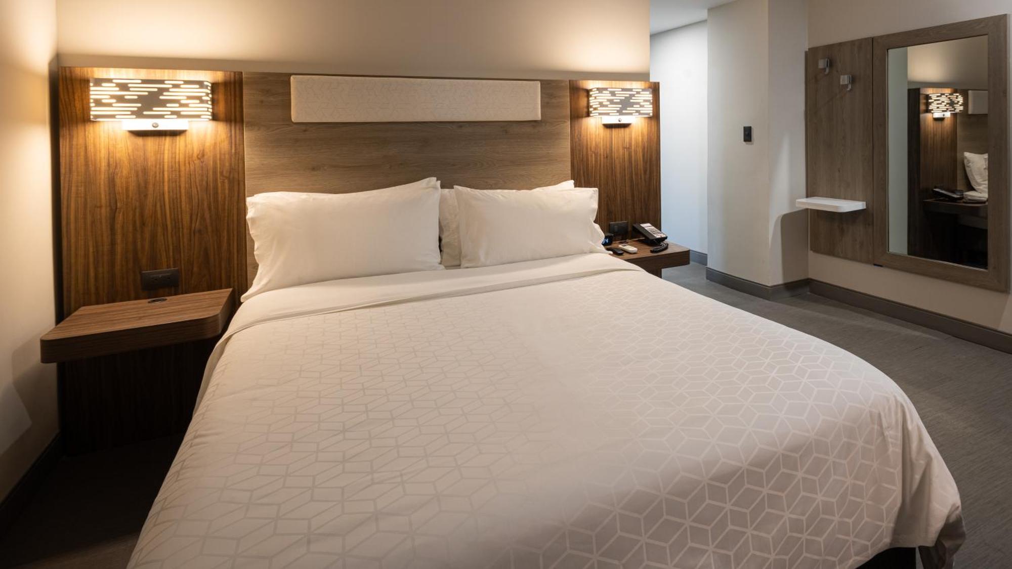 Holiday Inn Express Morelia Centro Historico Dış mekan fotoğraf