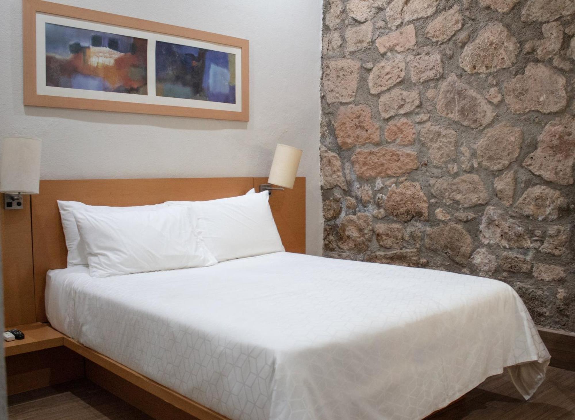 Holiday Inn Express Morelia Centro Historico Dış mekan fotoğraf